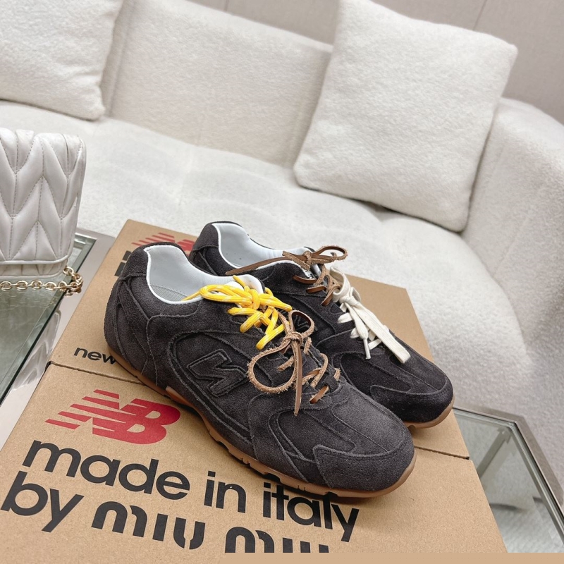 Miu Miu Casual Shoes